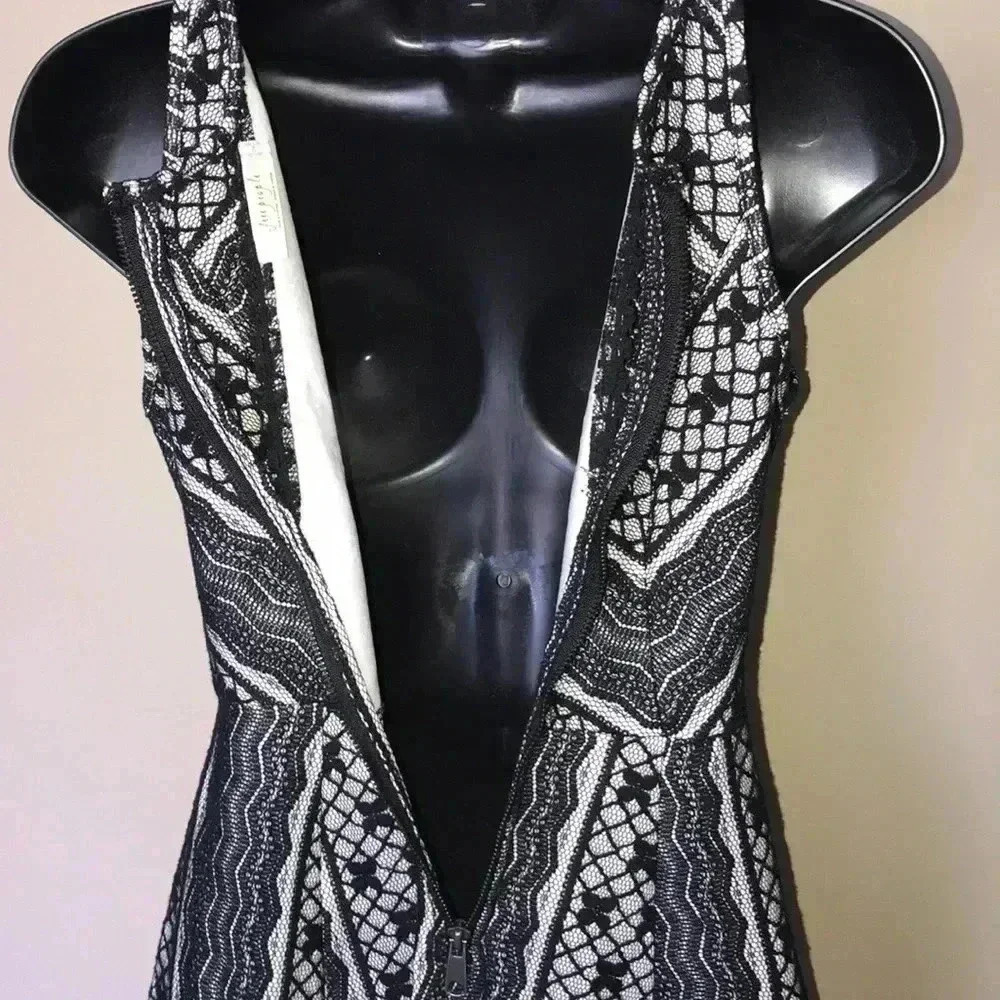 Free People Lace Overlay Dress Size 2 - Picture 6 of 8